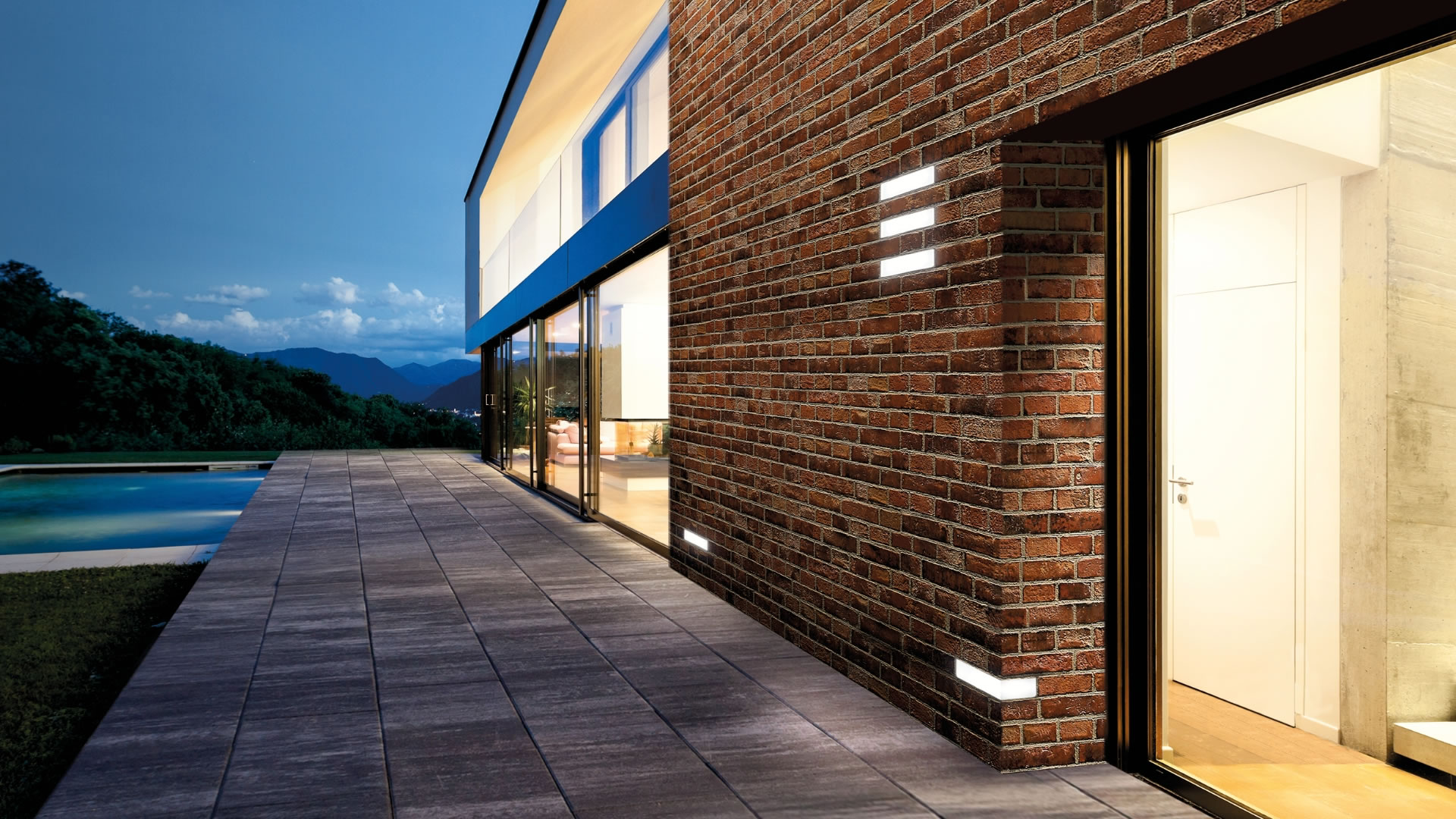 Brick of light recessed luminaire