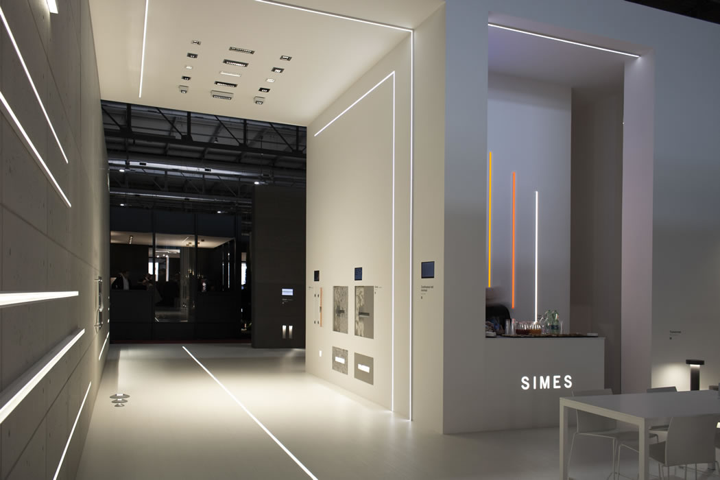 Stand Simes, Euroluce 2019, Milan, Italy © Simes S.p.A.