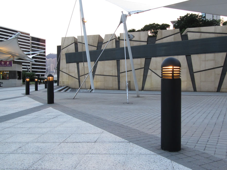 ST Waterfront Prodium Garden, Hong Kong © Berkin Lighting Ltd.