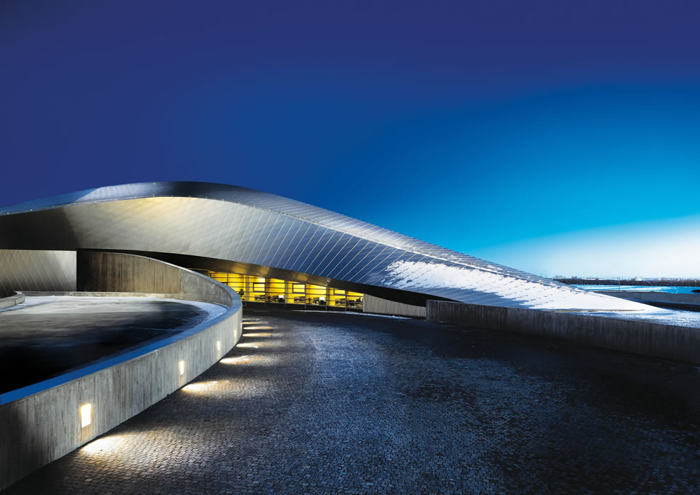 The Blue Planet Building Foundation, Kastrup, Denmark - Arch. 3XN © ph. Tom Jersø